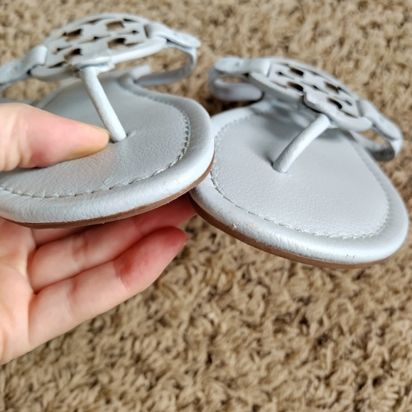 Tory Burch Miller thong baby blue leather sandals sz 8,5 - Picture 3 of 5